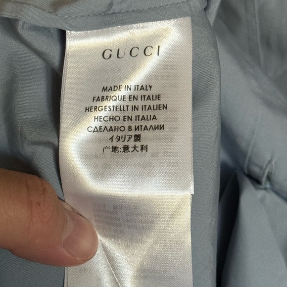 ❤️ Gucci button up - Picture 3 of 5